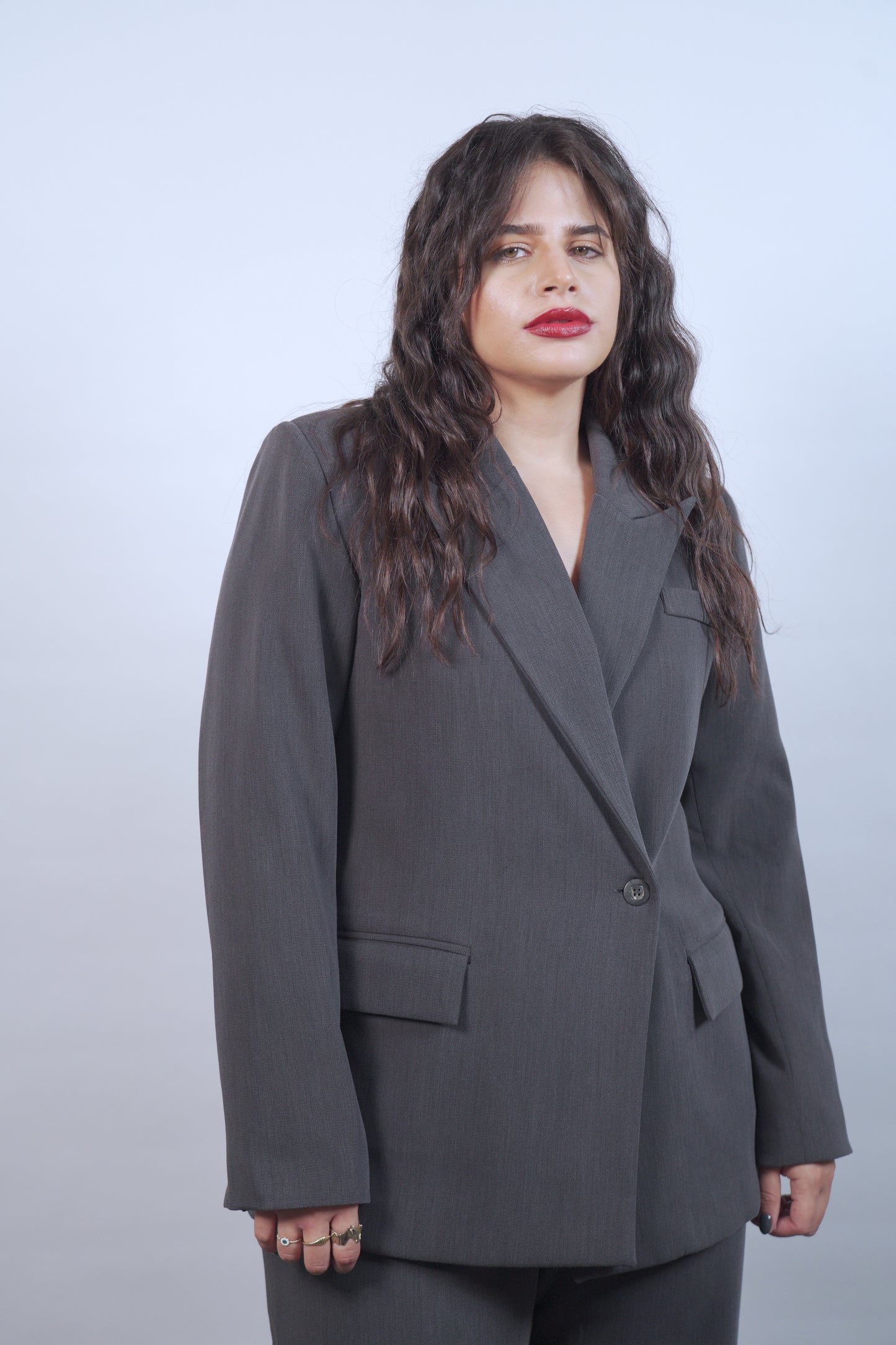The Must Blazer in Grey