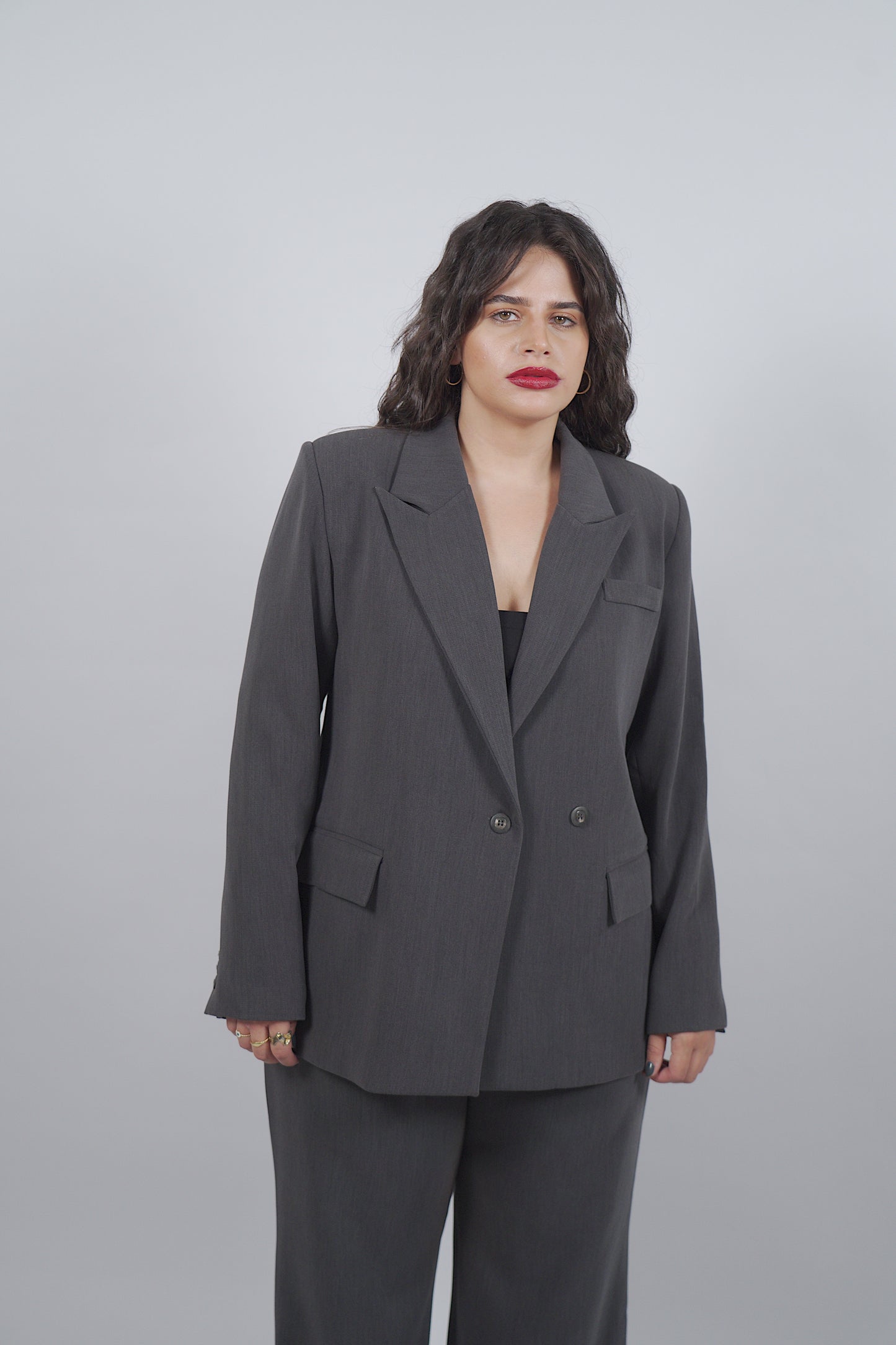The Must Blazer in Grey
