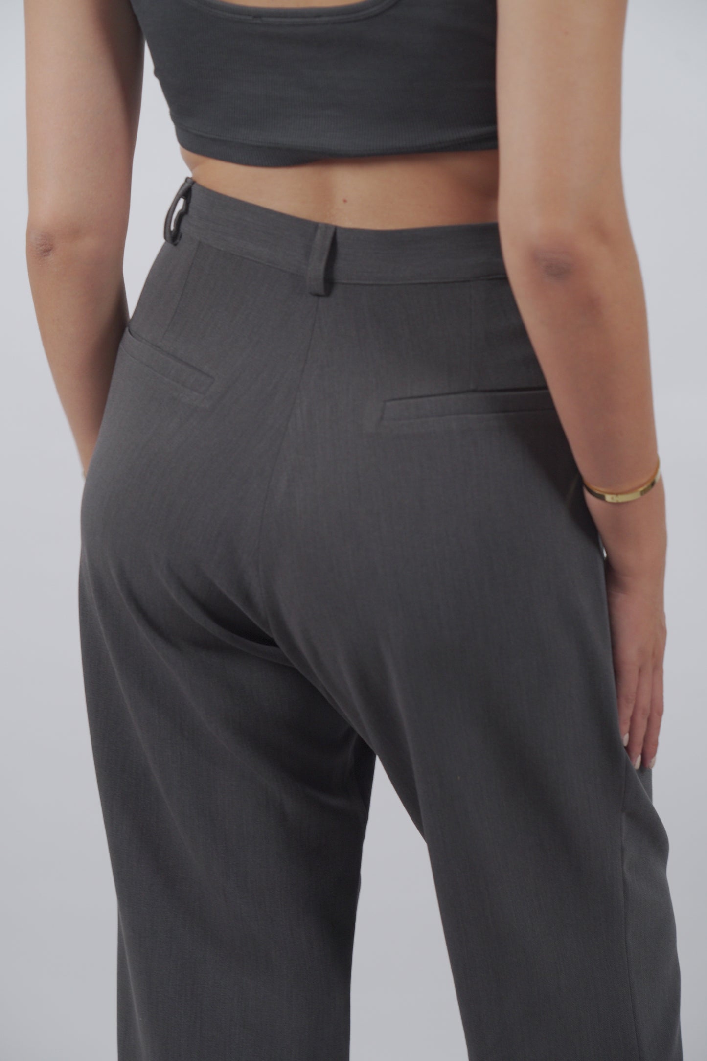 The Must Pants in Grey