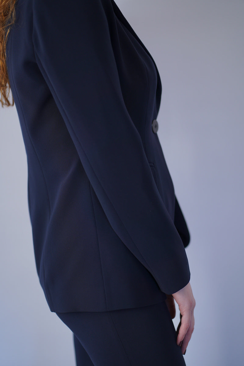 The Fitted Blazer in Navy